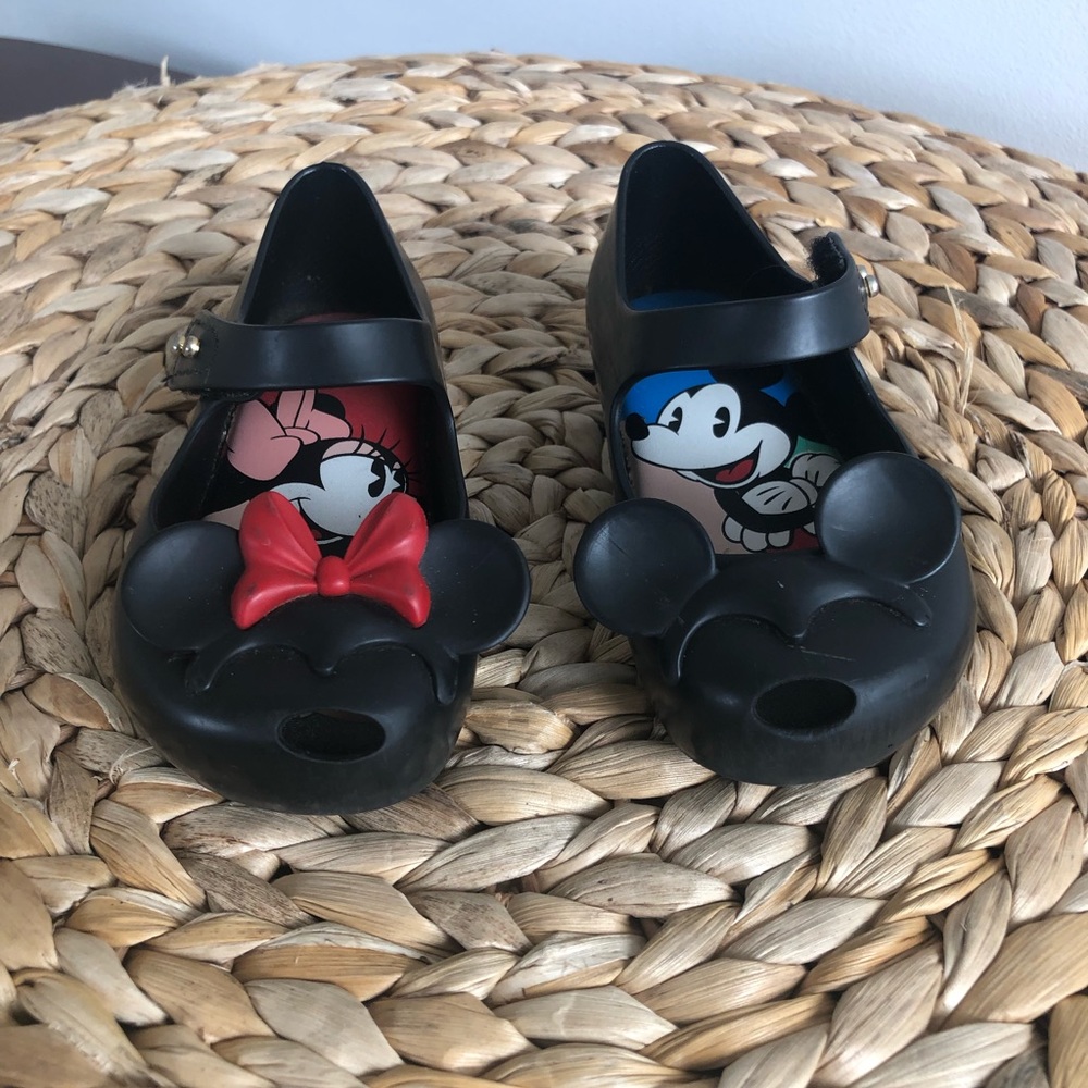 Mini Melissa size 8 Minnie and Mickey ears black
